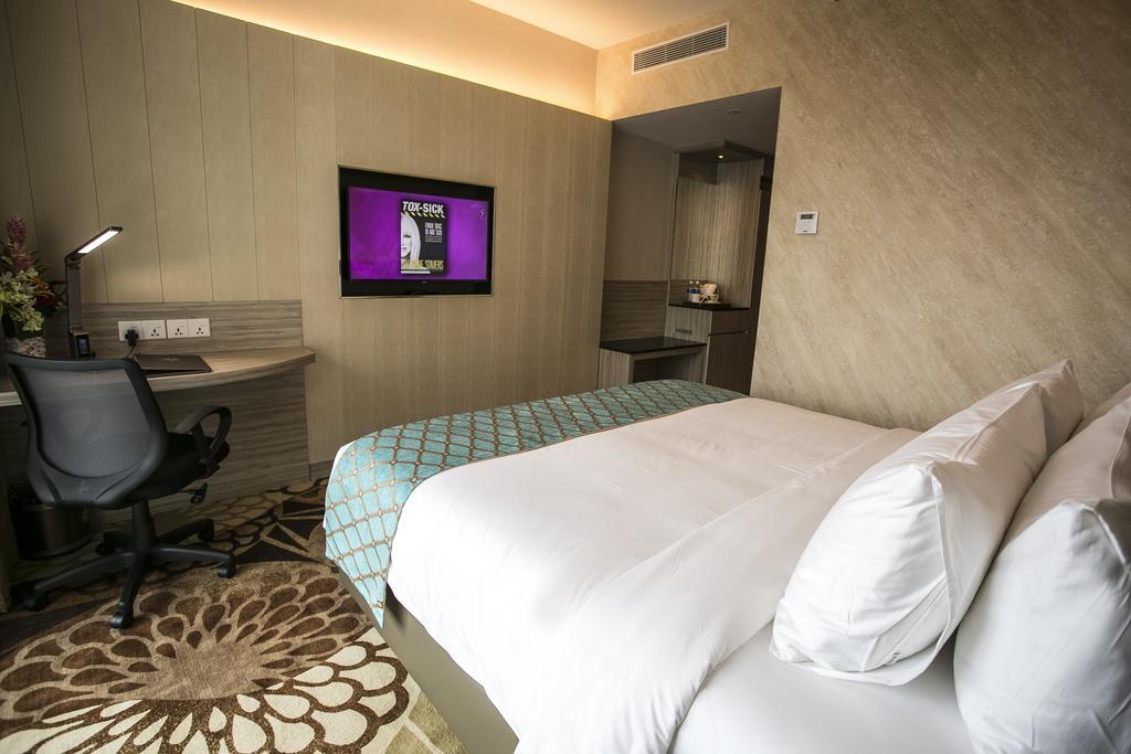 V8 Hotel Johor Bahru Buitenkant foto
